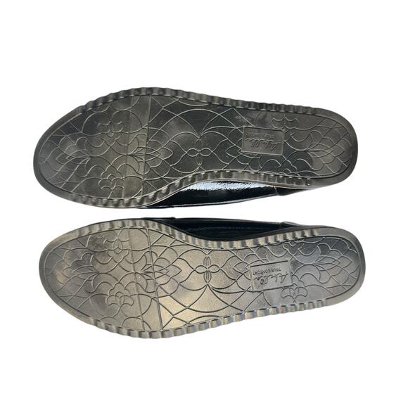 Aetrex True Comfort Black Faux Patent Leather Penny Loafers Sz 9M Quiet Luxury - Picture 9 of 10